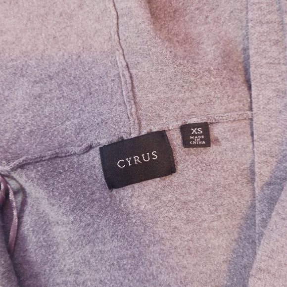 Sweater Bundle - Picture 3 of 4